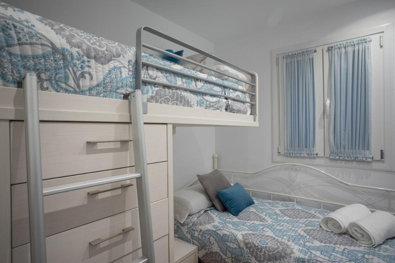 Ferienwohnung Acogedor Apartamento En El Centro Del Casco Viejo Bilbao Exterior foto