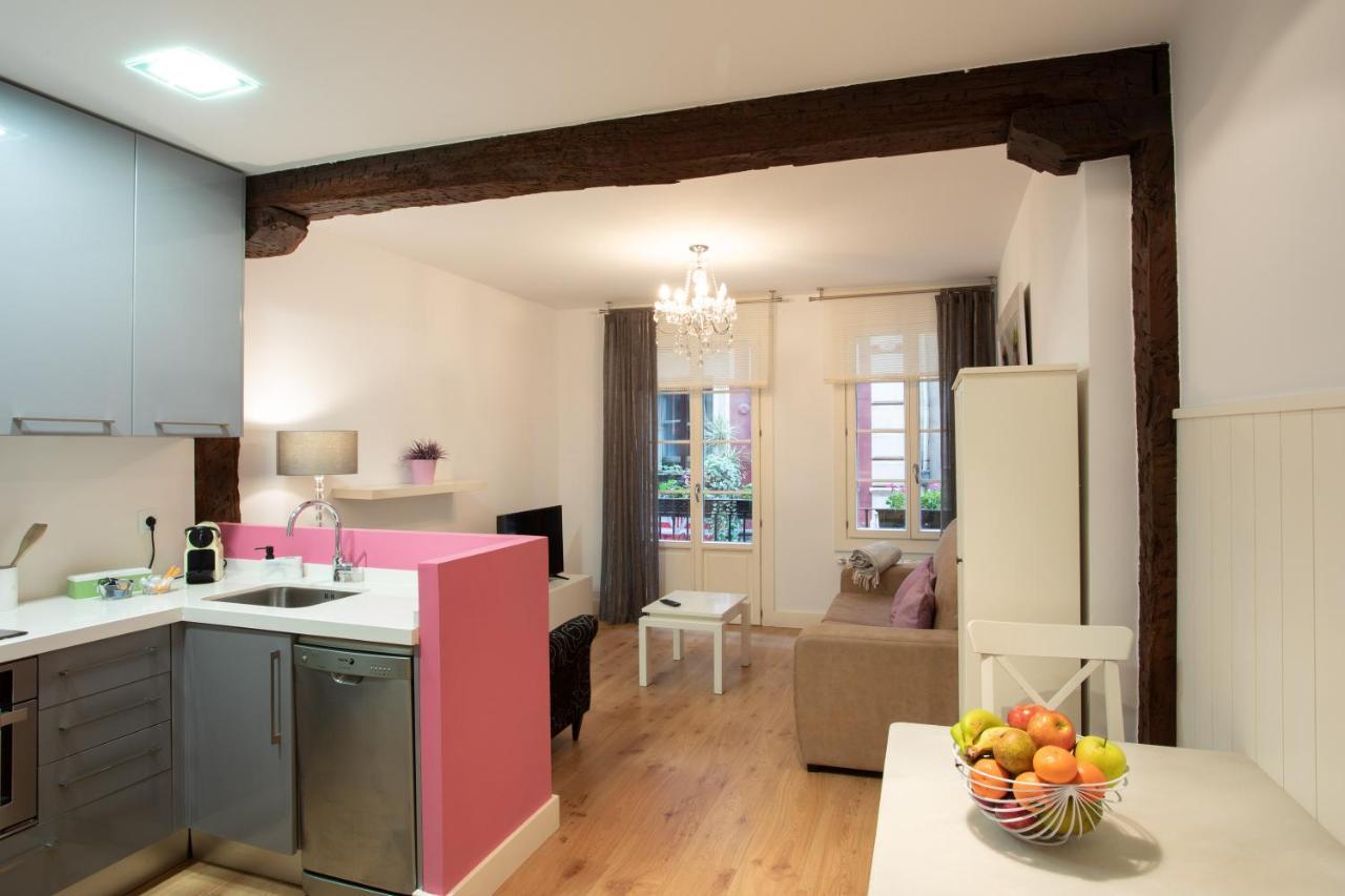 Ferienwohnung Acogedor Apartamento En El Centro Del Casco Viejo Bilbao Exterior foto